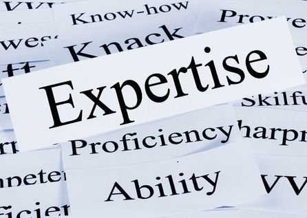 financial consultant in dubai